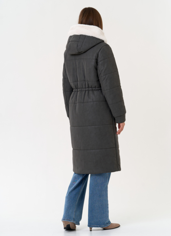 Женское пальто из эко кожи с капюшоном