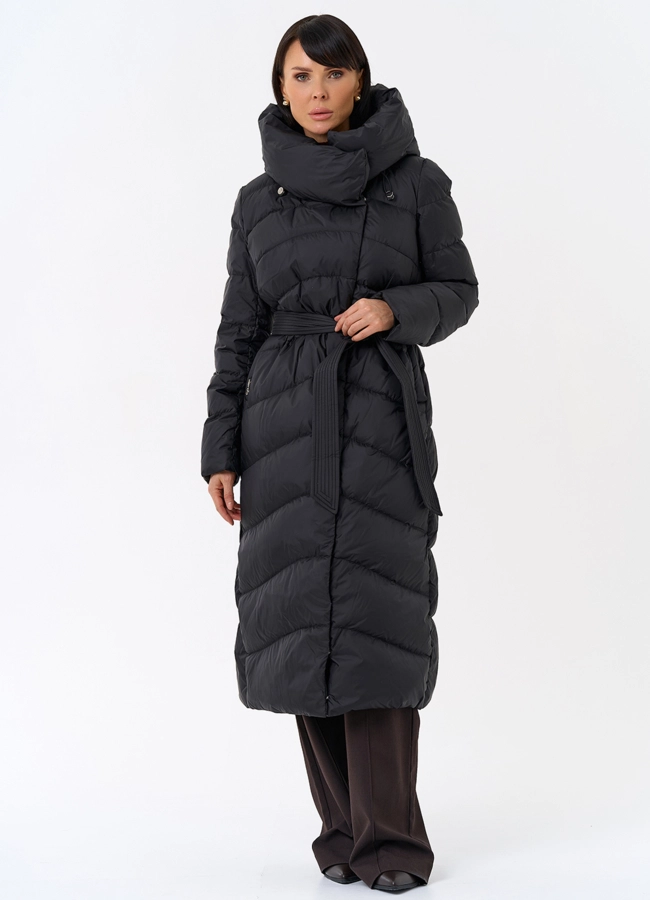 Женский длинный пуховик черного цвета с капюшоном модель № 31968 в рассрочку
