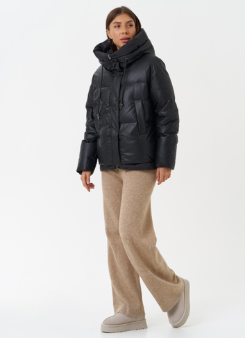 Утепленная куртка с капюшоном