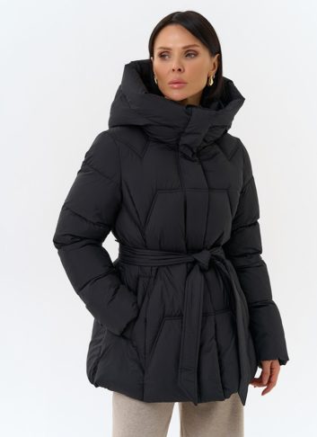 Женский пуховик с поясом