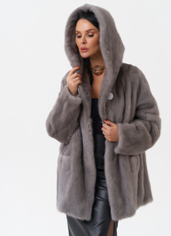 Женская норковая шуба с капюшоном 