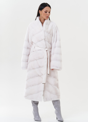 Шуба из меха норки с воротником шаль