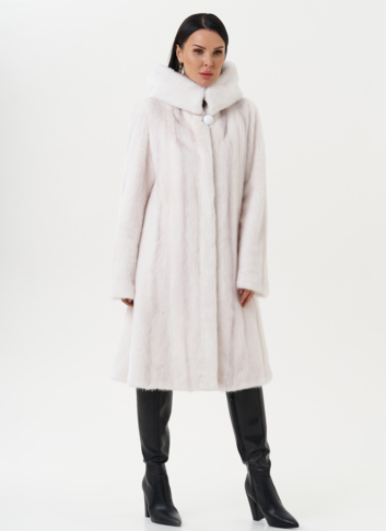 Шуба из меха норки в роспуск