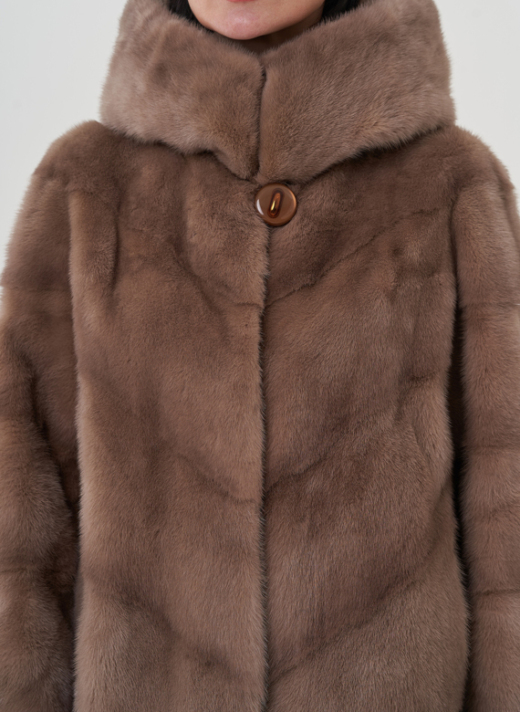 Норковая шуба с капюшоном 