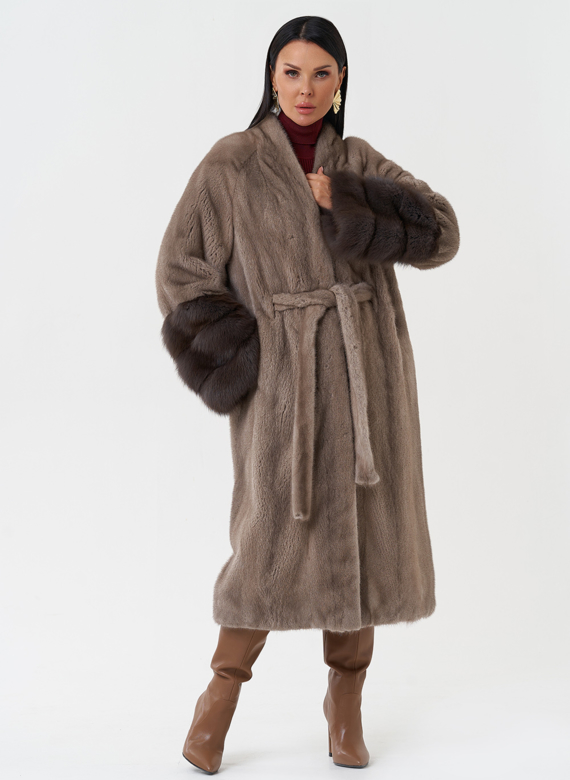 Шуба из меха скандинавской норки