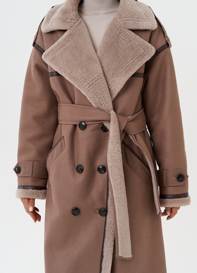 Женская дубленка из эко кожи с английским воротником модель № 28528 в рассрочку