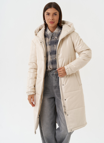 Пуховик из эко кожи с капюшоном