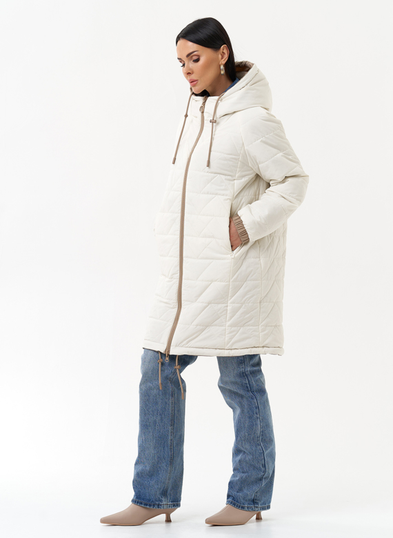 Женская удлиненная куртка с капюшоном