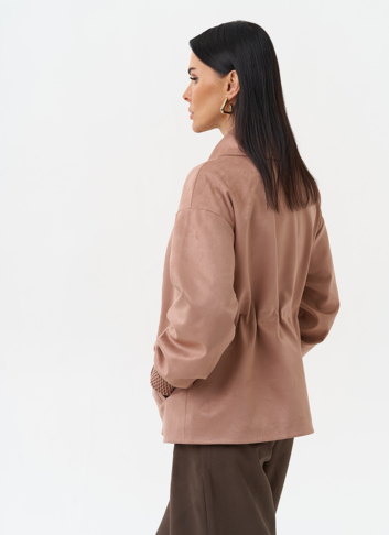 Женская куртка из эко замши с поясом