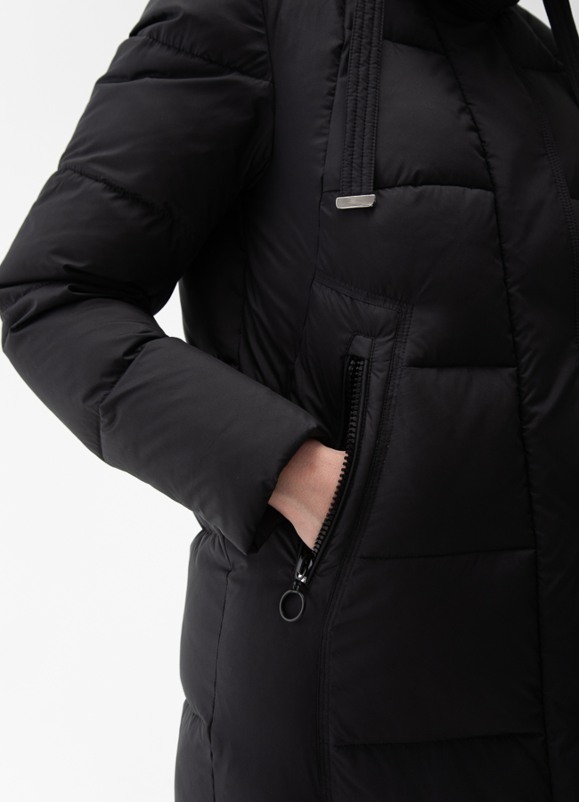 Женский пуховик с капюшоном  модель № 28383 универмаг малина