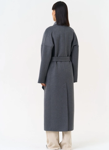 Женское пальто с воротником шаль