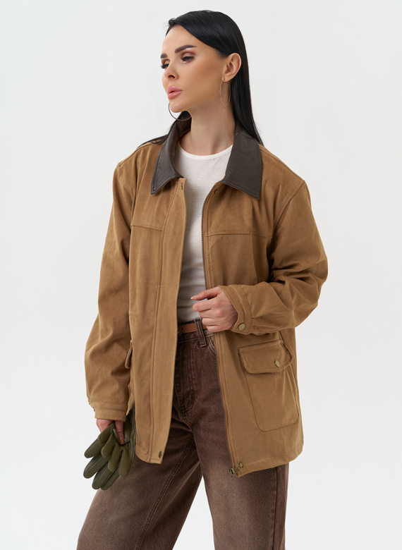 Женская парка из эко замши бежевого цвета