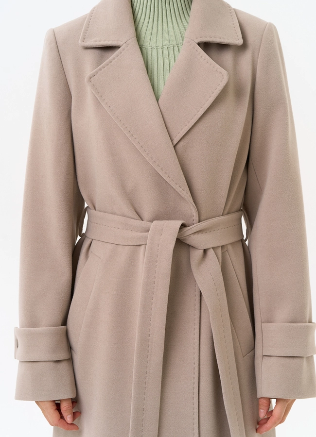 Женское пальто с английским воротником модель № 31558 универмаг малина