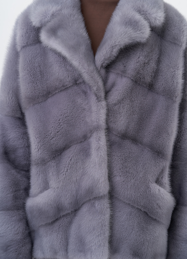 Короткая норковая шуба с английским воротником модель № 29451 универмаг малина