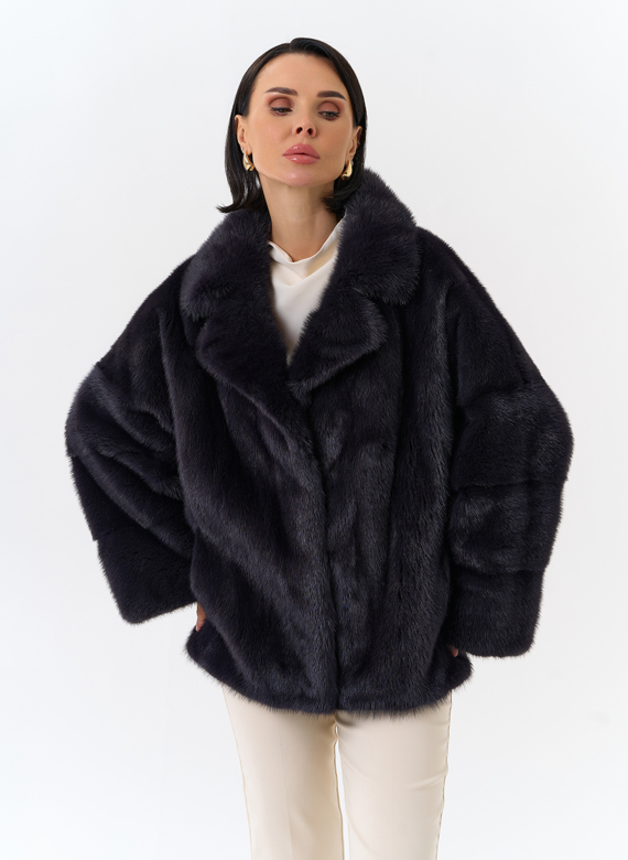 Шуба из меха норки с английским воротником
