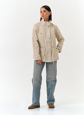 Женская ветровка с воротником стойкой