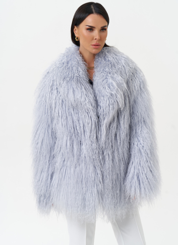 Женская шуба из меха ламы