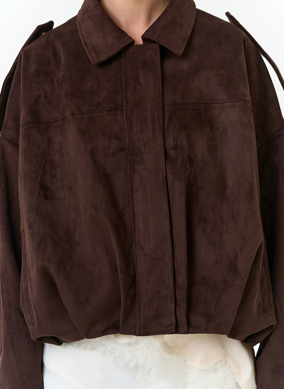 Женская объемная куртка бомбер