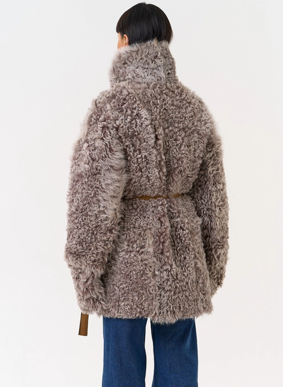 Женская двухсторонняя дубленка с воротником 